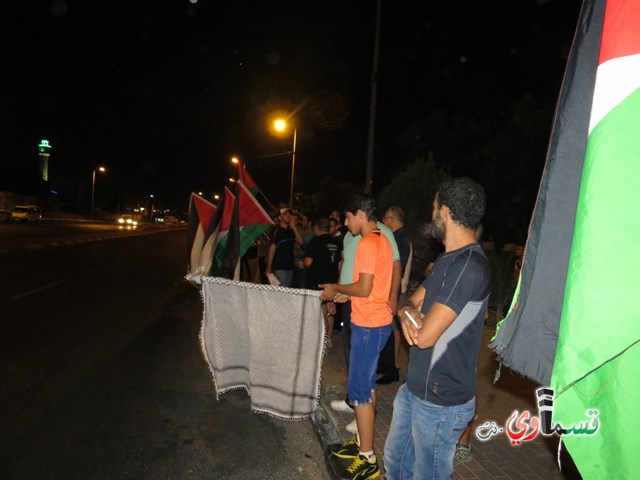 مواجهات في الطيبة وملثمون يحرقون إطارات خلال تظاهرة تضامنا مع غزة وإعتقال 3 اشخاص